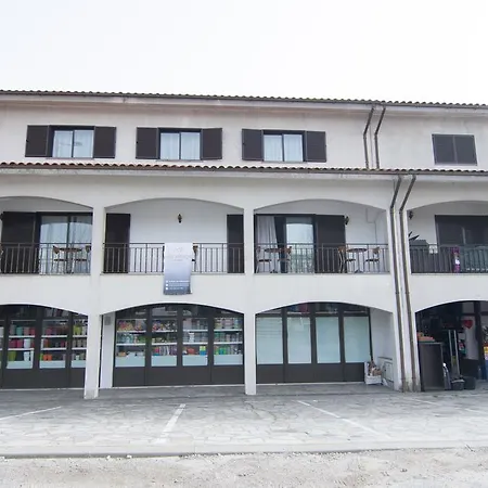 Vandrerhjem Old Village *